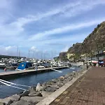 Marina 招待所 3*